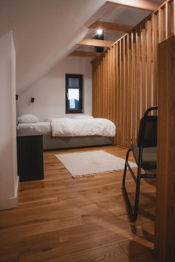 Z Gorki Na Pazurki Feriehus